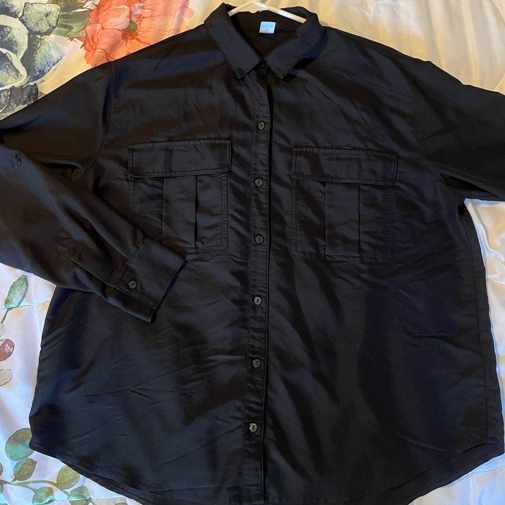 Old Navy Black Button-Up